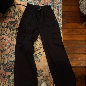 Fabletics womans black Cargo Pants medium